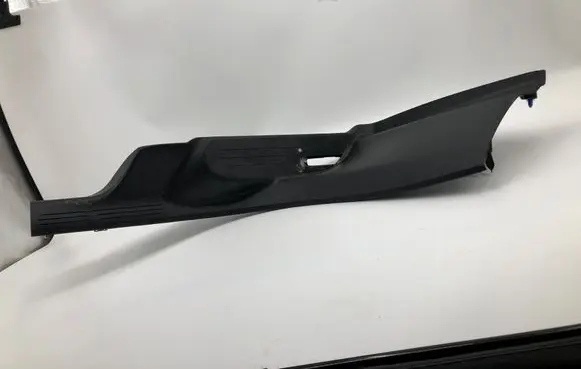 Mercedes-Benz GLB x247 Rear sill trim cover a2476900101