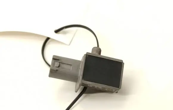 Mercedes-Benz C W204 Airbag deployment crash/impact sensor A2048201985
