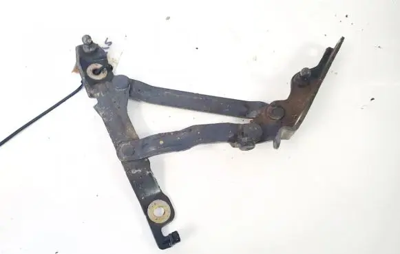 Mazda 3 I Tailgate/trunk/boot hinge