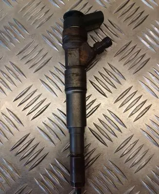 BMW X3 E83 Fuel injector 0445110216 7793836