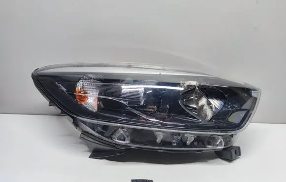 Renault Captur Headlight/headlamp