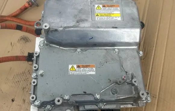 Mitsubishi Outlander Voltage converter inverter 9410A098 MA23644305