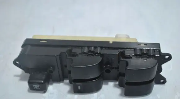 Mitsubishi Grandis Electric window control switch MN141066