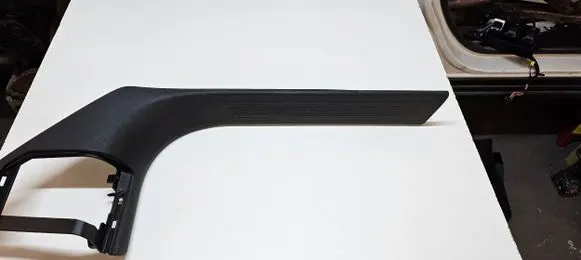 Jeep Grand Cherokee WL Front sill trim cover 6TJ49TX7AB 6TJ49TRMAB