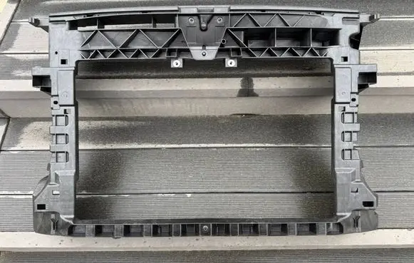 Volkswagen Caddy Radiator support slam panel 2K5805588 2K5805588A
