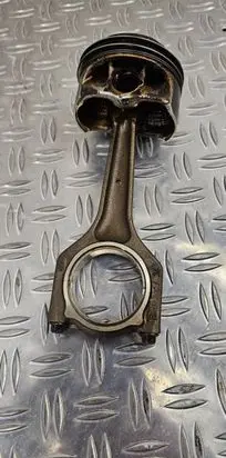 BMW 3 E90 E91 Piston with connecting rod 7589197