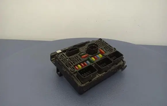 Peugeot 407 Fuse box set 9656086080