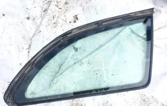 Skoda Octavia Mk2 (1Z) Rear side window
