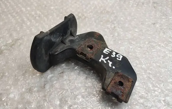 BMW 5 E39 Front bumper mounting bracket 8159361 51118159361