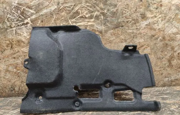Maserati Quattroporte Dashboard lower bottom trim panel 