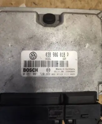 Volkswagen PASSAT B5 Engine control unit/module 038906018P 0281001720 28SA3664