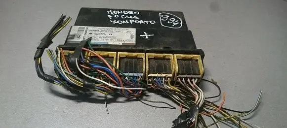Ford Mondeo Mk III Comfort/convenience module 1S7T15K600GB 5WK48731B