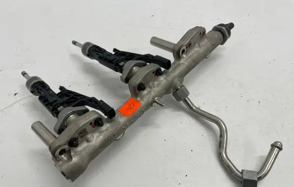 BMW 2 F46 Fuel injectors set 8665631 0261500437 8656548