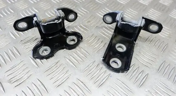 Lexus RX III Rear door hinge set 6877052031 6875020121