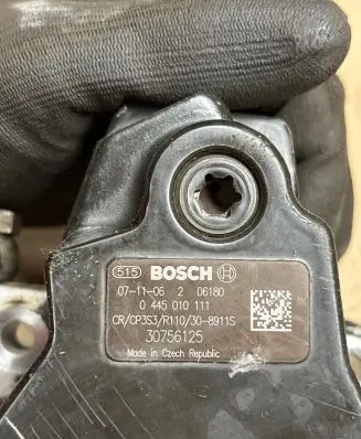Fuel injection high pressure pump