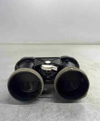 Rear air vent grill