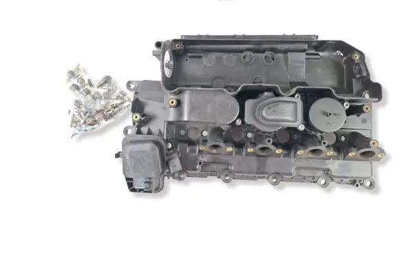 BMW X3 E83 Rocker cam cover 2246997 7792458