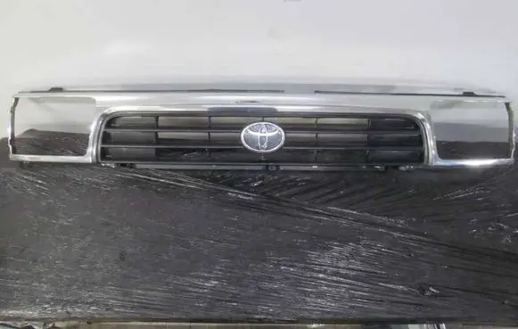 Toyota Hilux (N140, N150, N160, N170) Front grill 19710