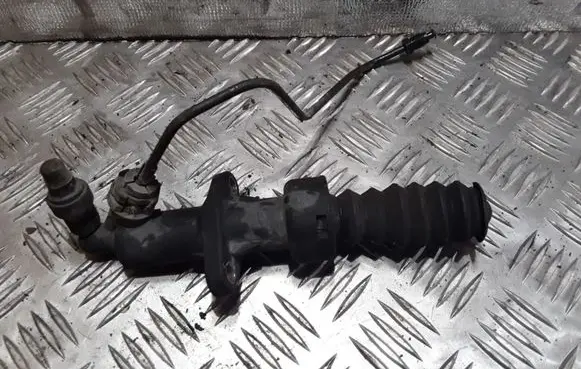 Peugeot 407 Clutch master cylinder 2505