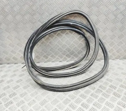 Cadillac Escalade Trunk rubber seal (body) 84377019