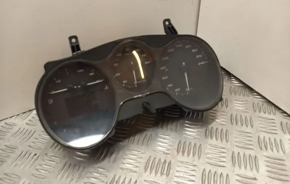 Seat Altea XL Speedometer (instrument cluster) 1P0920810H