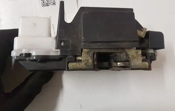Citroen C5 Rear door lock