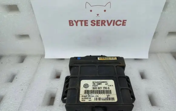 Volkswagen Touareg II Gearbox control unit/module 0C8927755C