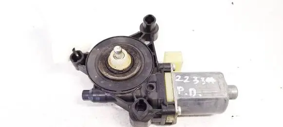 Volkswagen Crafter Front door window regulator motor 8W0959802