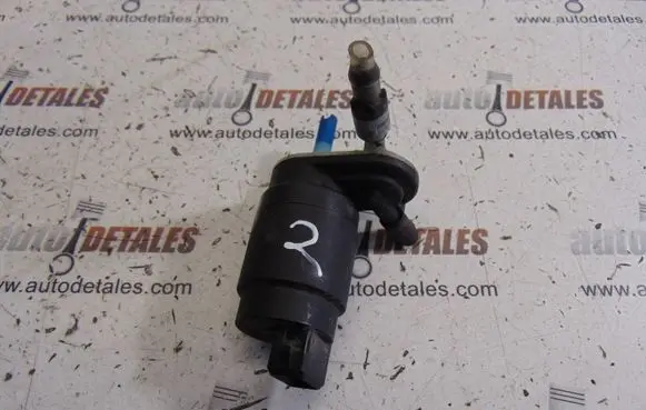 Mercedes-Benz A W168 Windscreen/windshield washer pump