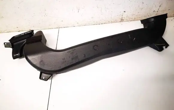 BMW X6 E71 Cabin air duct channel 51456982423