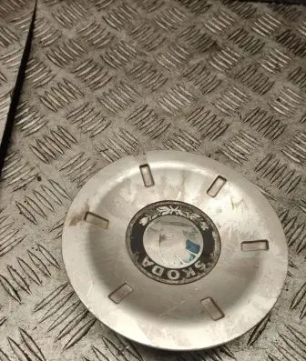 Skoda Octavia Mk2 (1Z) Original wheel cap 1z0601149