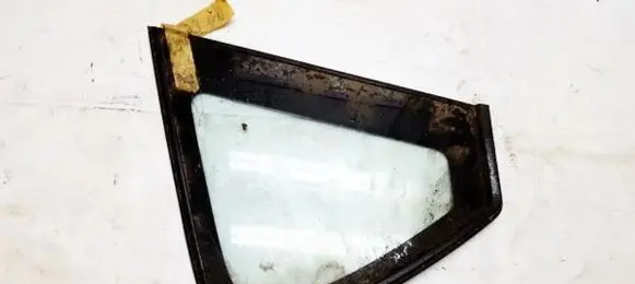 Toyota Corolla Verso E121 Rear side window