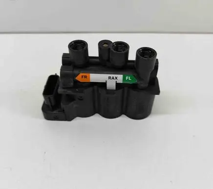 Land Rover Range Rover Sport L494 Air suspension control unit module (rear) CPLA5B710AC