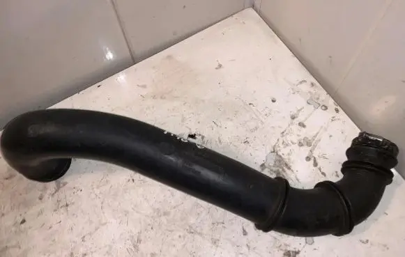 Volvo XC90 Engine coolant pipe/hose 30645294 A7811