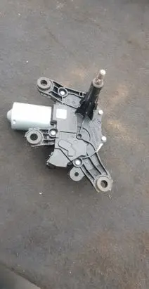 Dacia Sandero II Rear window wiper motor 287105483R
