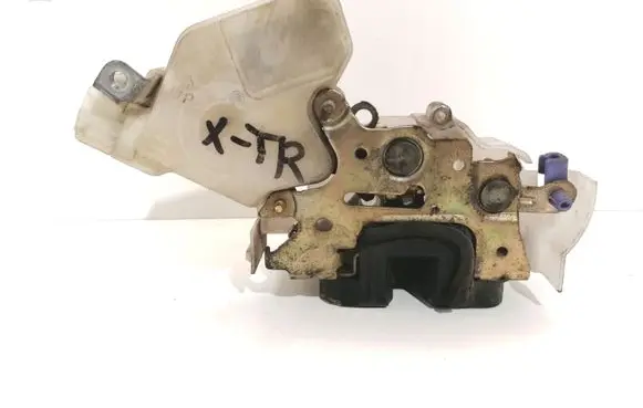 Nissan X-Trail T30 Front door lock 80552AA200 89A910