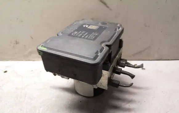 Chevrolet Captiva ABS Pump 96626091 25021201904 00401812C200
