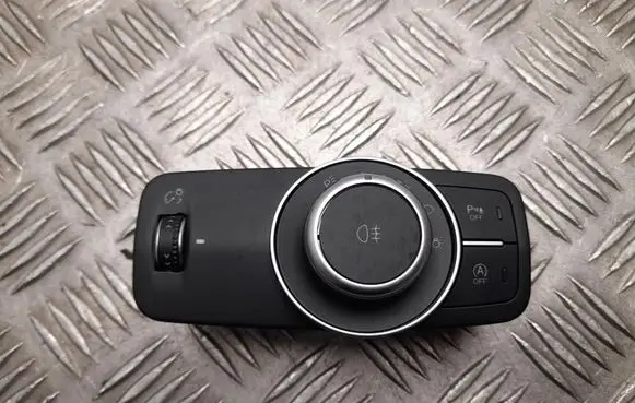 Alfa Romeo Giulia Light switch 01561736080
