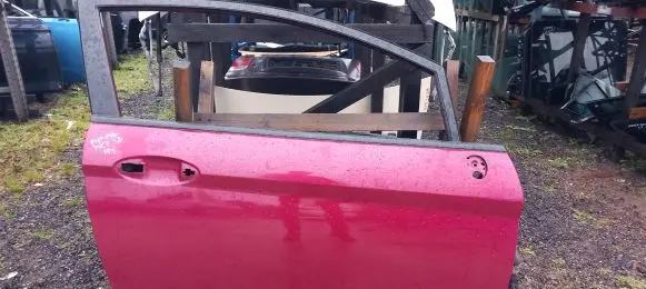 Door (2 Door Coupe)