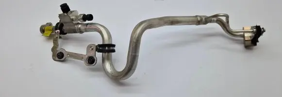Maserati Ghibli Air conditioning (A/C) pipe/hose 670033591