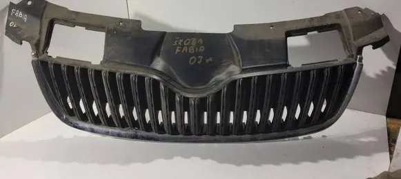 Skoda Fabia Mk2 (5J) Front bumper upper radiator grill 5J0853668A 0090102177