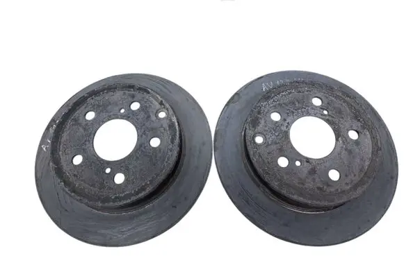 Toyota Avensis T250 Rear brake disc 4243105050