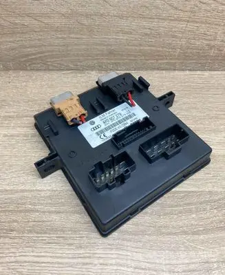 Audi A6 S6 C6 4F Comfort/convenience module 4F0907279 4F0910279 BVB