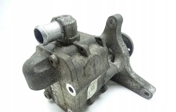 BMW X5 E70 Power steering pump 6796462