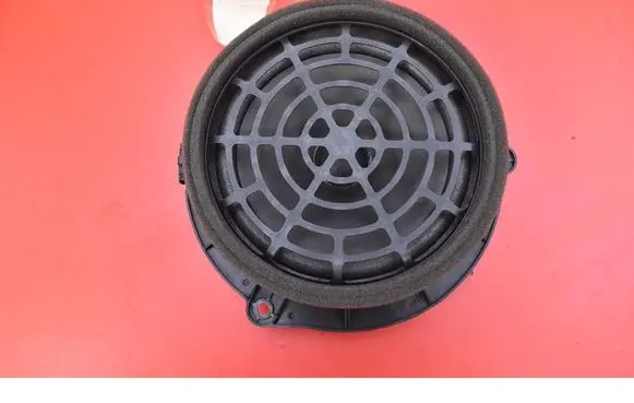 Audi A6 Allroad C7 Subwoofer speaker 4G1035411
