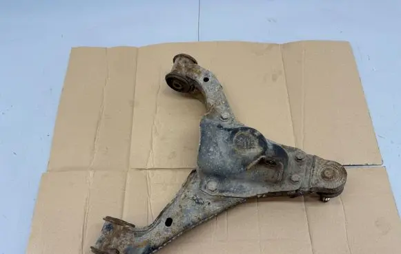 Volkswagen Crafter Front lower control arm/wishbone