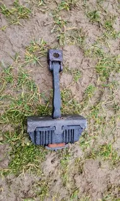 BMW 1 E82 E88 Front door check strap stopper 7164623