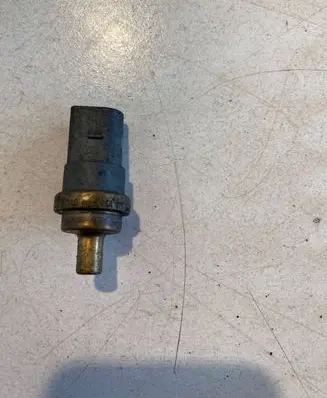 Volkswagen Golf V Coolant temperature sensor 06A919501A