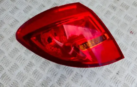 Opel Meriva B Rear/tail lights 13253627 21630101