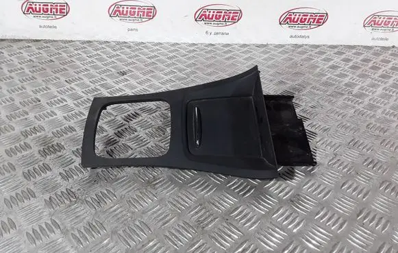 Mercedes-Benz A W169 Glove box central console A1696800339